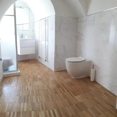 La Casa 라폴라